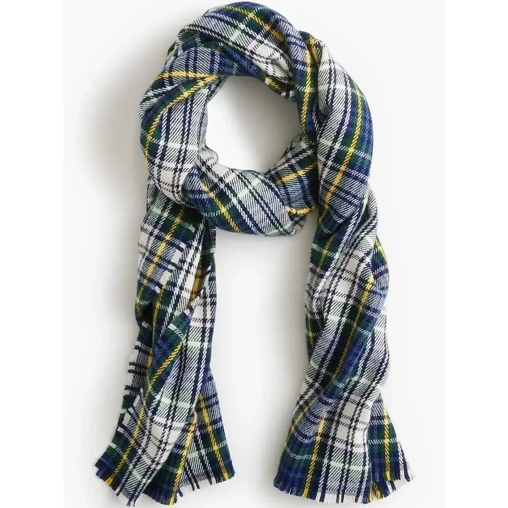 J.Crew Men’s Green Plaid Tartan Scarf Acrylic Cozy Winter Classic NWT